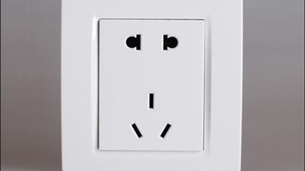 開關(guān)插板選購指南 如何平衡實(shí)用性與空間占用