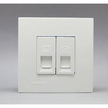 西門子靈致系列二位電腦電話插座（雅白）評(píng)測(cè) 功能與顏值的平衡之作